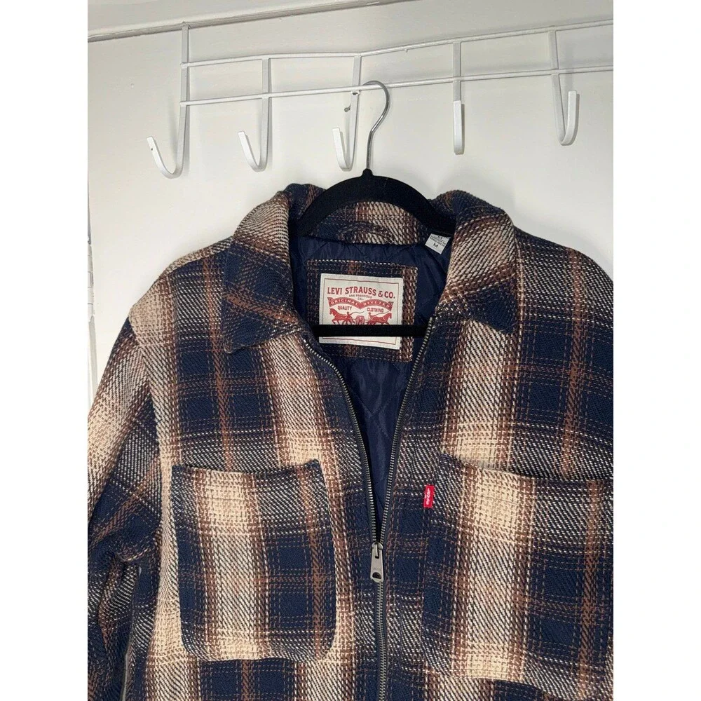 Rare Levi's men's  Wool Blend Shacket